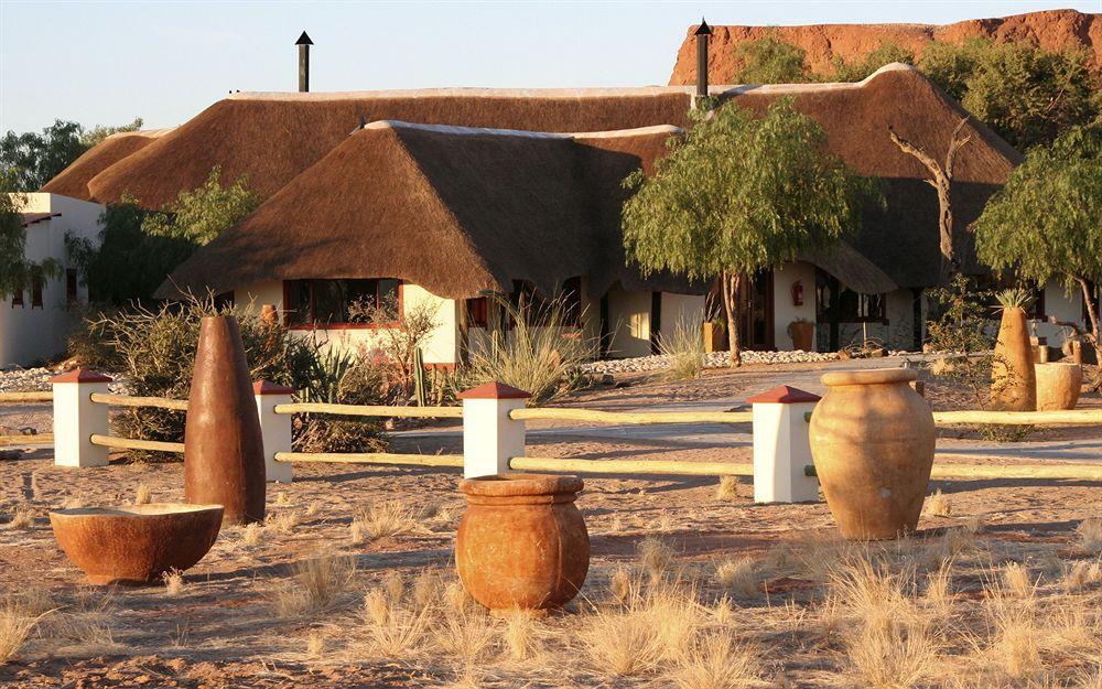 Namib Desert Lodge Solitaire Exteriör bild