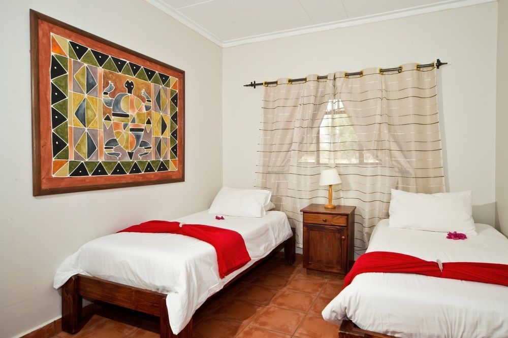 Namib Desert Lodge Solitaire Exteriör bild